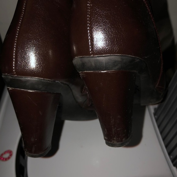 Clark brown booties - Picture 2 of 3